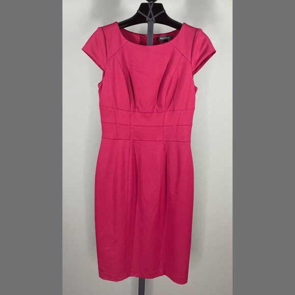 White House Black Market Dresses & Skirts - NEW White House Black Market Dress Womens 6 red pencil cocktail sheath classic
